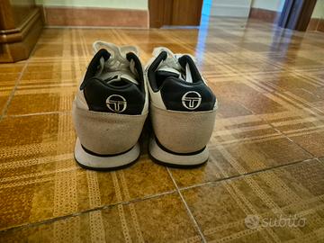 scarpe n 40 Sergio tacchini 
