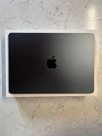 MacBook Air 13" chip M3 2024