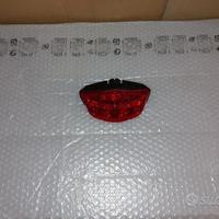 Faro posteriore ducati monster 696 796 1100