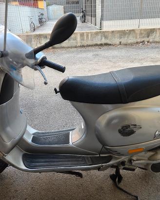 Vespa ET4 150