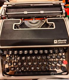 macchina per scrivere Olivetti