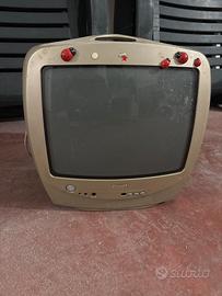 Tv color vintage 14”