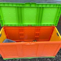 Cassapanca in plastica