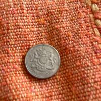 One paund regina Elisabetta