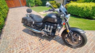 TRIUMPH ROCKET III ROADSTER ABS -2011-  34.500 KM