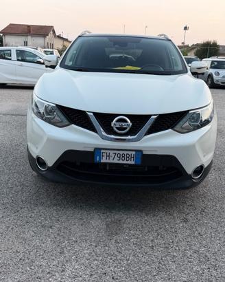 Nissan Qashqai 1.2 DIG-T Tekna