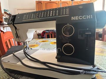 Macchina d cucire NECCHI