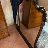 Specchiera classica per camera da letto