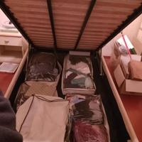 Letto con contenitore una piazza e mezza doghe