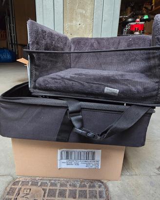 cuccia da viaggio per cane di piccole dimensioni 