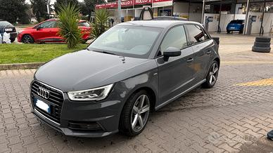 Audi A1 Admired S Line 1.6 TDI