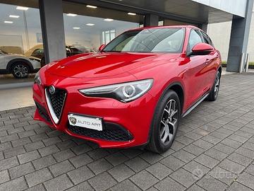 Alfa Romeo Stelvio 2.2 Turbodiesel 190 CV AT8 RWD 
