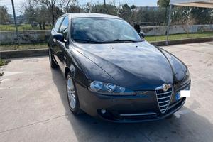 ALFA 147 1.9 JTD DISTINCTIVE 5 PORTE