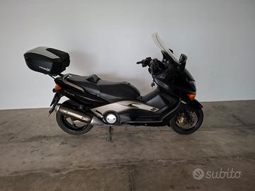 TMAX 500 anno 2004