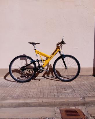 Cannondale Super V 500