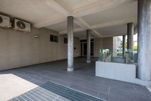 Bilocale con loggia, libero da subito