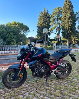 HONDA HORNET 750 2024