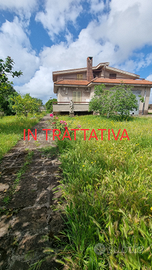 PRIVATO VENDE Villa grande metratura Nettuno