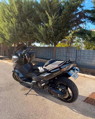 Yamaha T-Max 500