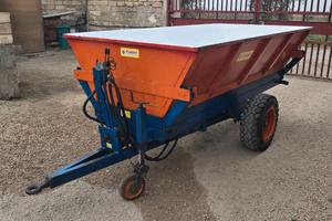 Trattore Carrello Vendemmia Fuiano