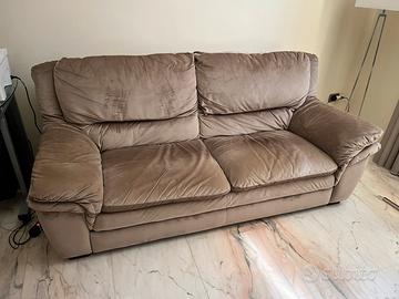 Coppia divani di Divani&Divani by Natuzzi 3+2