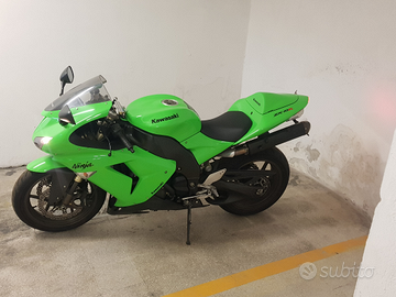 Kawasaki ninja zx 10