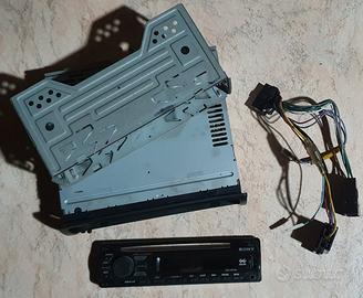 Autoradio  Sony modello CDX-GT31U 