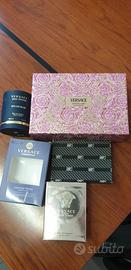 5 scatole vuote versace