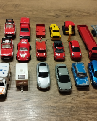 Lotto 15 Automobiline modellini auto Majorette