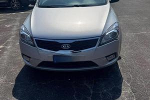 Kia Ceed 2012