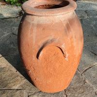 antico orcio toscano in terracotta