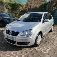 Volkswagen Polo 1.2/70CV 12V 5p. Trendline