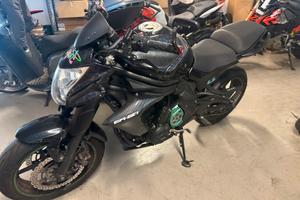 Kawasaki er6n