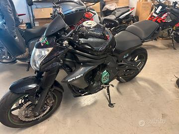 Kawasaki er6n