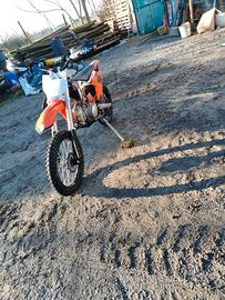 moto da cross yx125