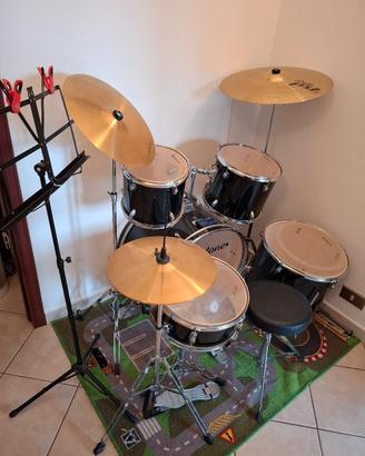 percussioni, batteria, piatti , grancassa