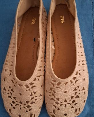 scarpe zara con ricami 