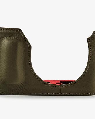 Oberwerth Leica Q3 Half Case - TagCase reporter