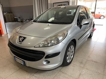 Peugeot 207 1.4 HDi 70CV 3p. ONE Line OK NEOPATENT