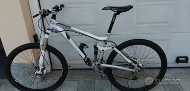 TREK fuel Ex 6 full floater XTR 2x9  taglia M