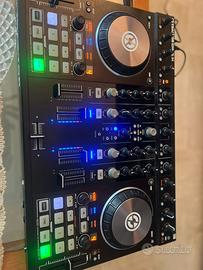 Traktor kontrol s4 (console dj)