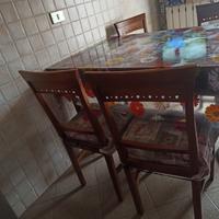 Tavolo e sedie cucina/sala