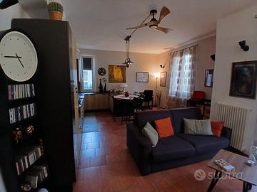 Bilocale via Generale Antonio Cascino 8, Centro, R