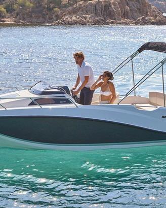 Barca  Quicksilver 585 cabinata Mercury no patente