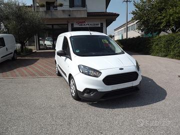 Ford Transit Courier 1.5 TDCi 75CV Van Trend