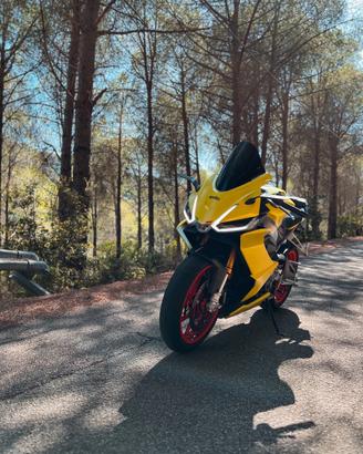 Aprilia Rs 660