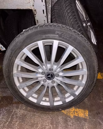 Cerchi replica Mercedes 20" omologati con gomme