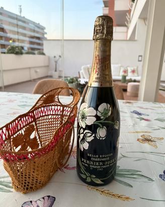 Champagne Perrier Jouet Belle Epoque vintage 1983