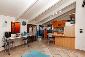 TRILOCALE AL SECONDO PIANO