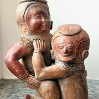 Scultura statua tribale in terracotta